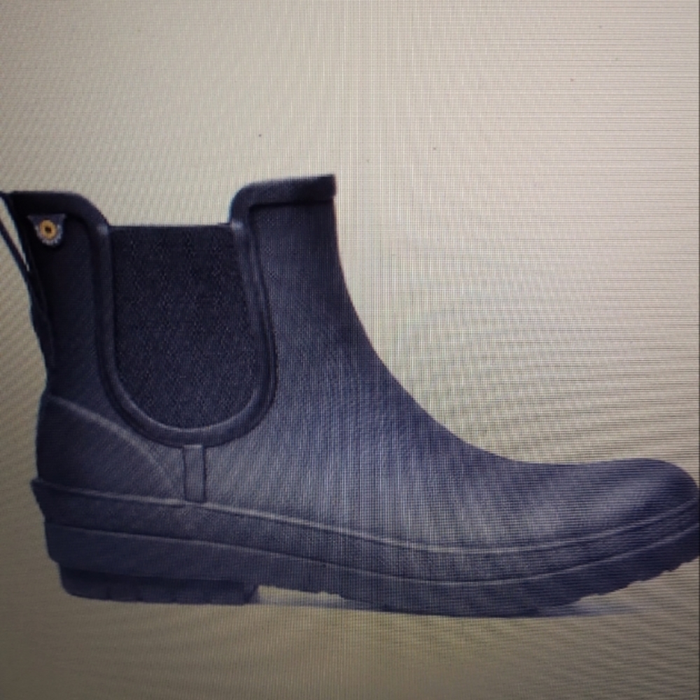 NWT Bogs Amanda chelsea waterproof slip on rain boot size 11